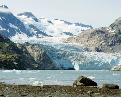 Glacier viewing on corporate Alaska charters Prince William Sound
